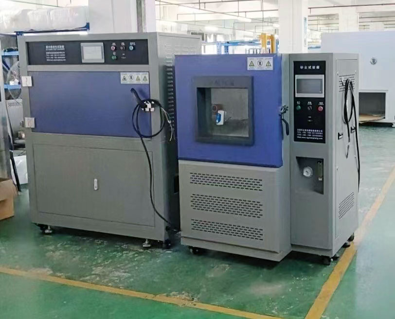 沙塵試驗(yàn)箱和紫外線試驗(yàn)箱送貨至珠?？蛻艄? height=